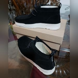 Shoes, suede leather Clarks, 9.5 women's, black